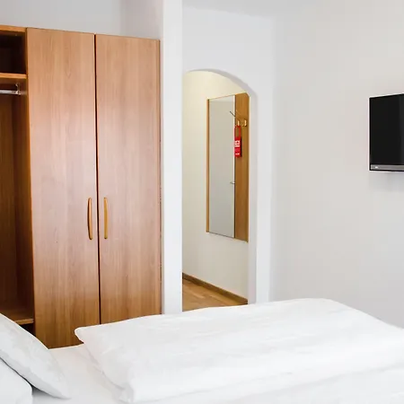 Blaue Traube 호텔 쇼네우