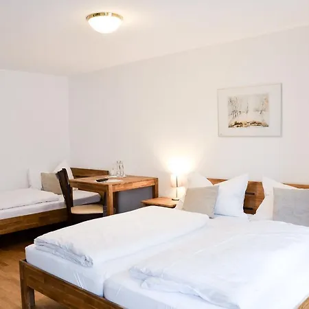 Blaue Traube 쇼네우