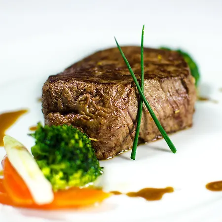 מלון Blaue Traube שונגאו